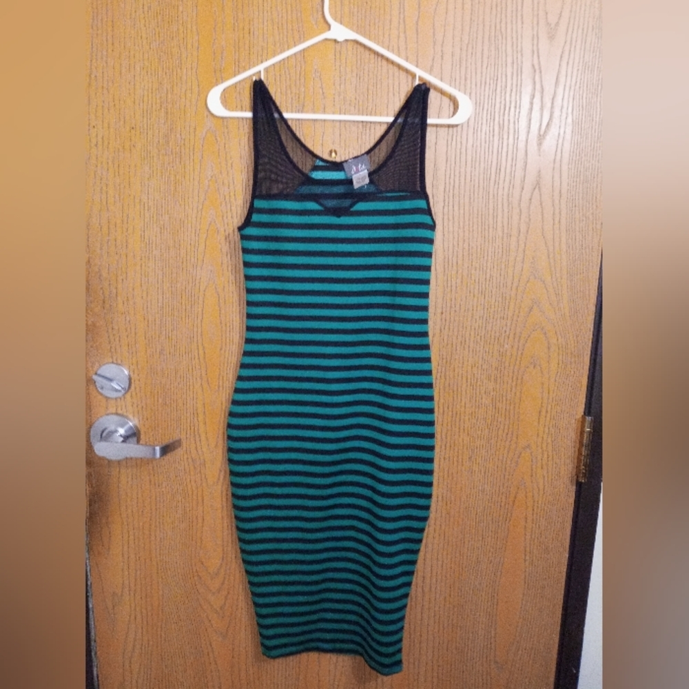DOTS women's black/ green striped dress size small  A-10